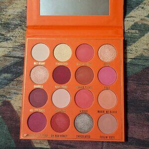 💋 Makeup Obsession – Kisses Eyeshadow Palette 💋